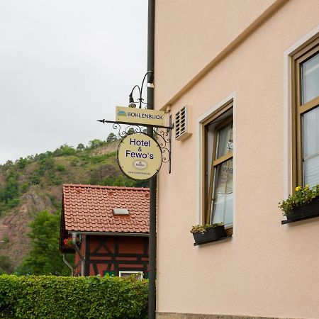 Hotel & Ferienwohnungen Bohlenblick Saalfeld Saale ภายนอก รูปภาพ