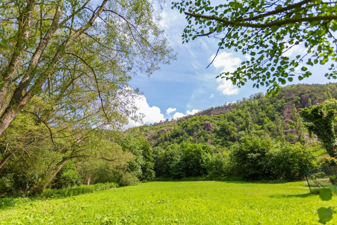 Hotel & Ferienwohnungen Bohlenblick Saalfeld Saale ภายนอก รูปภาพ
