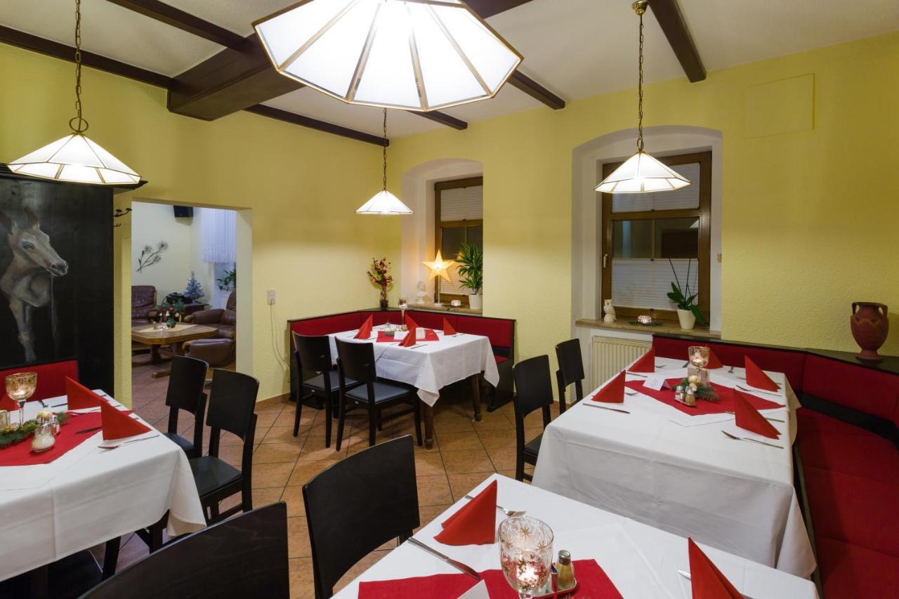 Hotel & Ferienwohnungen Bohlenblick Saalfeld Saale ภายนอก รูปภาพ