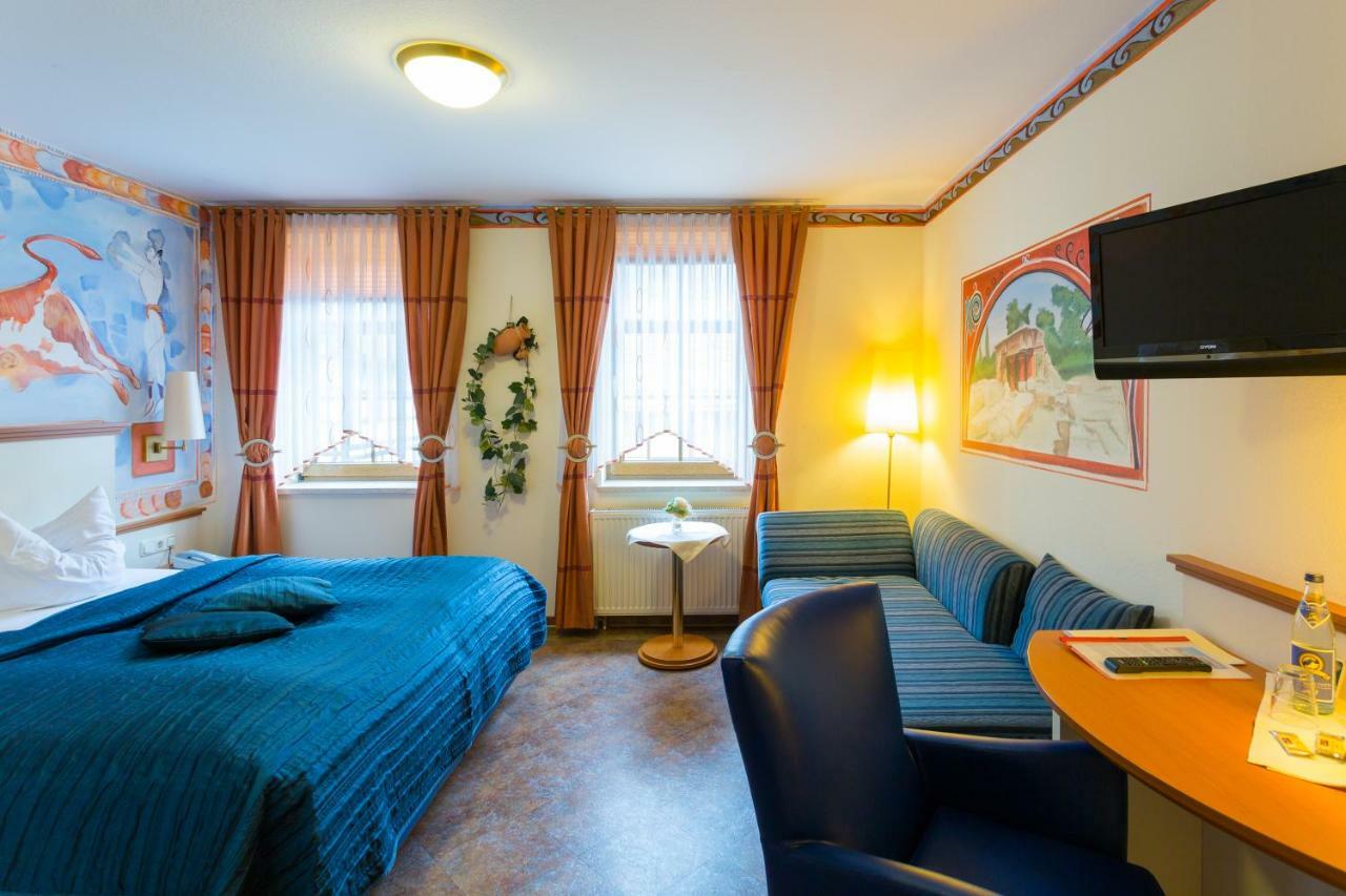Hotel & Ferienwohnungen Bohlenblick Saalfeld Saale ภายนอก รูปภาพ